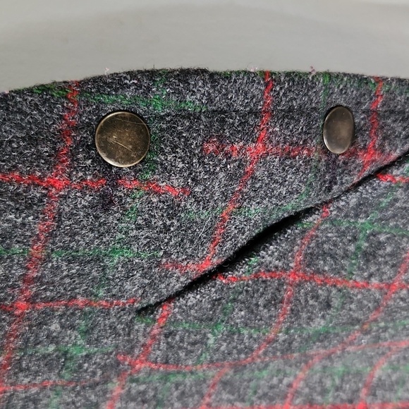 Men's Green Plaid Pants with Suspenders - Picture 5 of 12